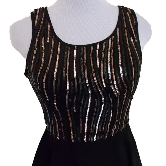 ❤️ A'gaci Sequin Top - Picture 3 of 4